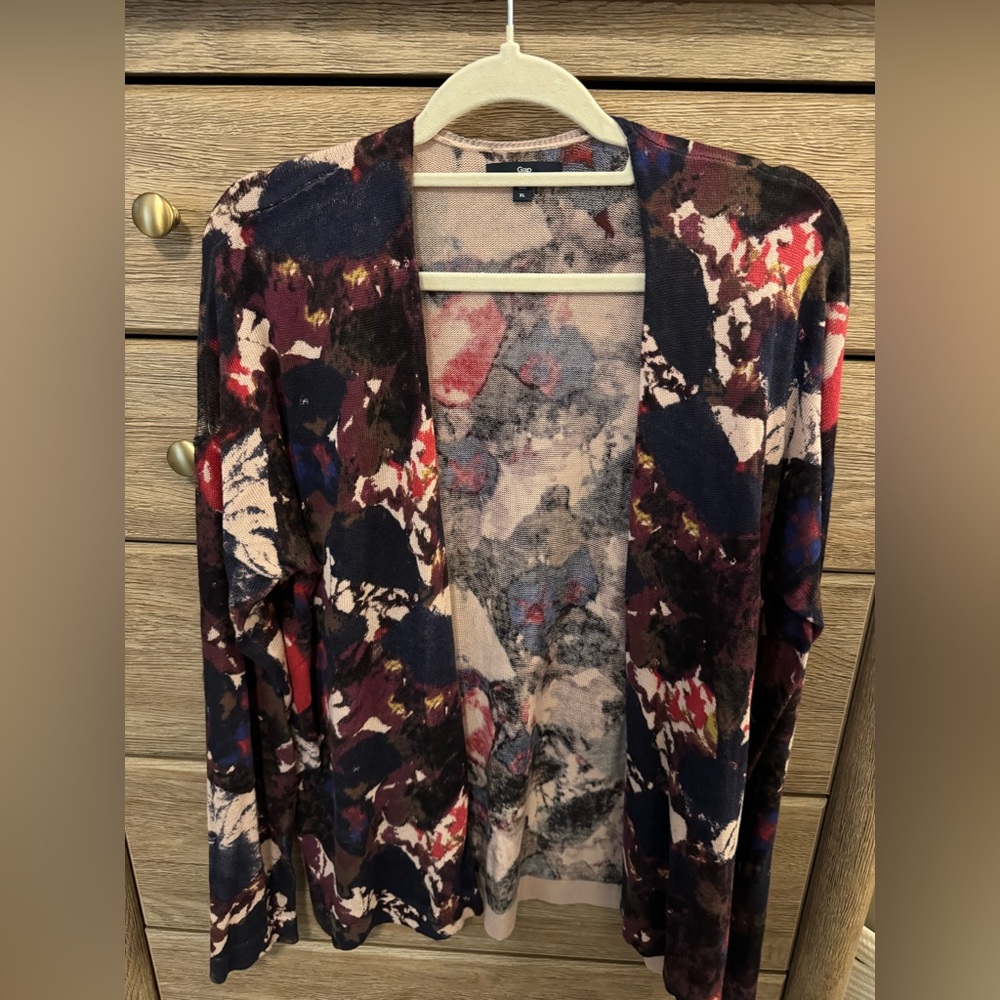GAP cardigan